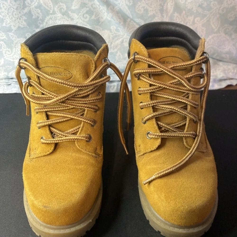 Suede Work Boots in Wheat Tan
